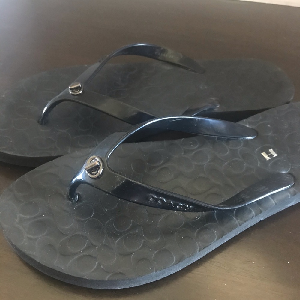 Coach Abbigail Black Flip Flops 9B